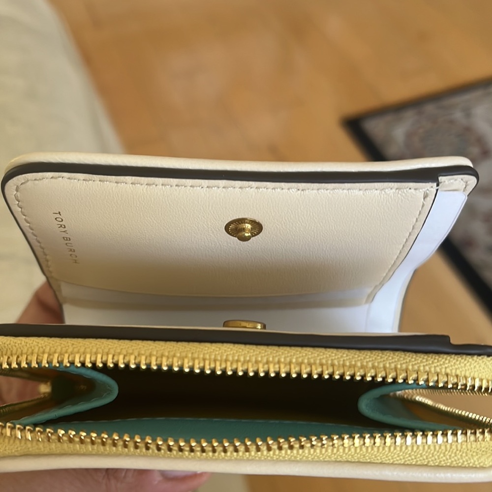 Kira Chevron Color Block Bi-Fold Wallet - image 5